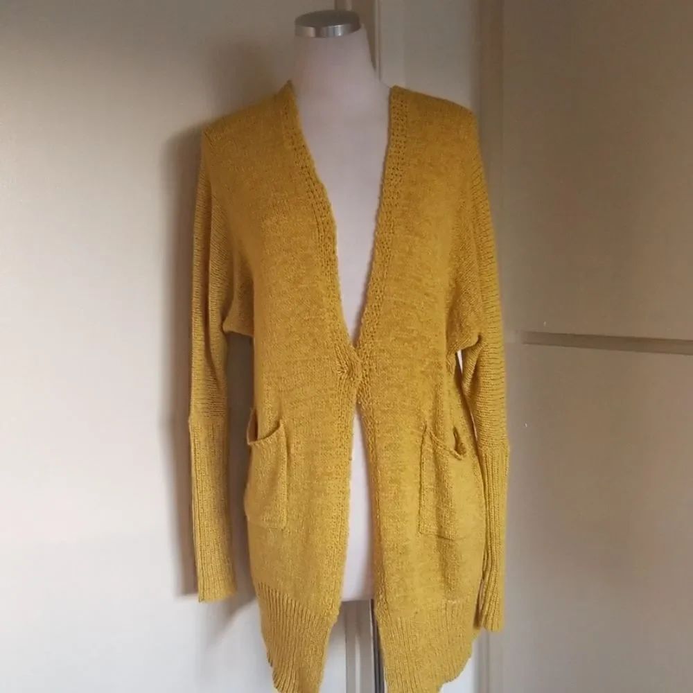 Mustard Yellow knee length Cardigan Sweater,EUC,M